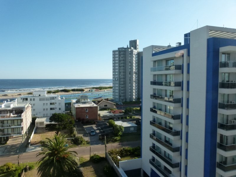 Departamento en alquiler a pasos de la Brava, Punta del Este
